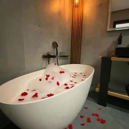 Grey W Czeladzi, Fv, 8km Do Katowic * Czeladz