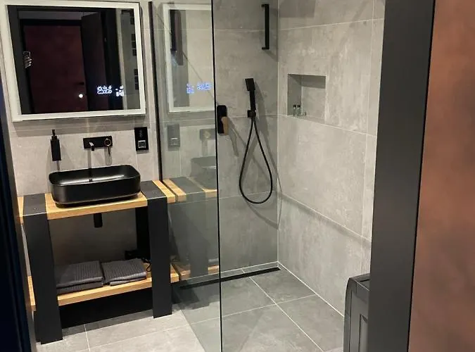 Grey W Czeladzi, Fv, 8km Do Katowic *